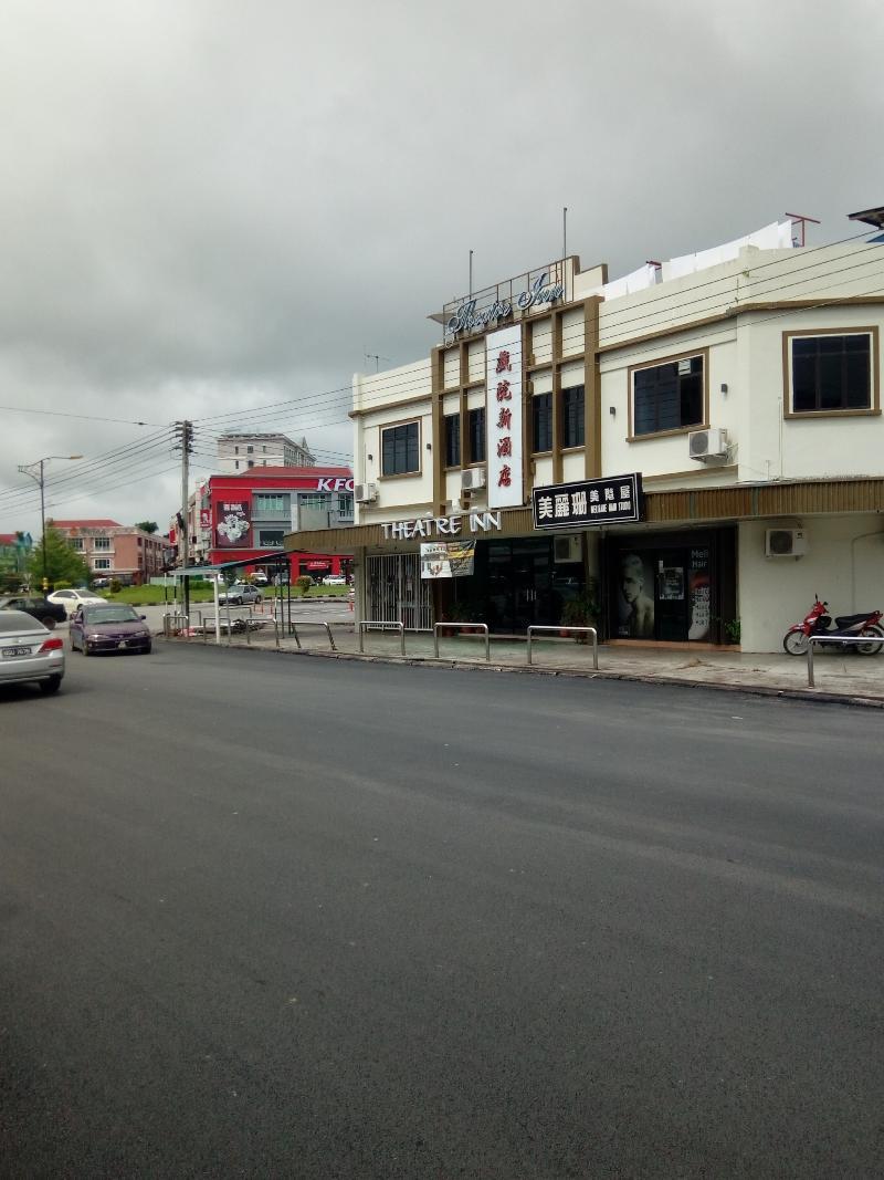 Theatreinn Sri Aman Exterior foto